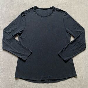 Lululemon Men's Large 5 Year Basic Long Sleeve Crew Neck T-Shirt blue